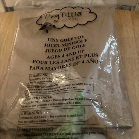 Tiny Tilla Golf Toy Avon - Picture 3 of 5